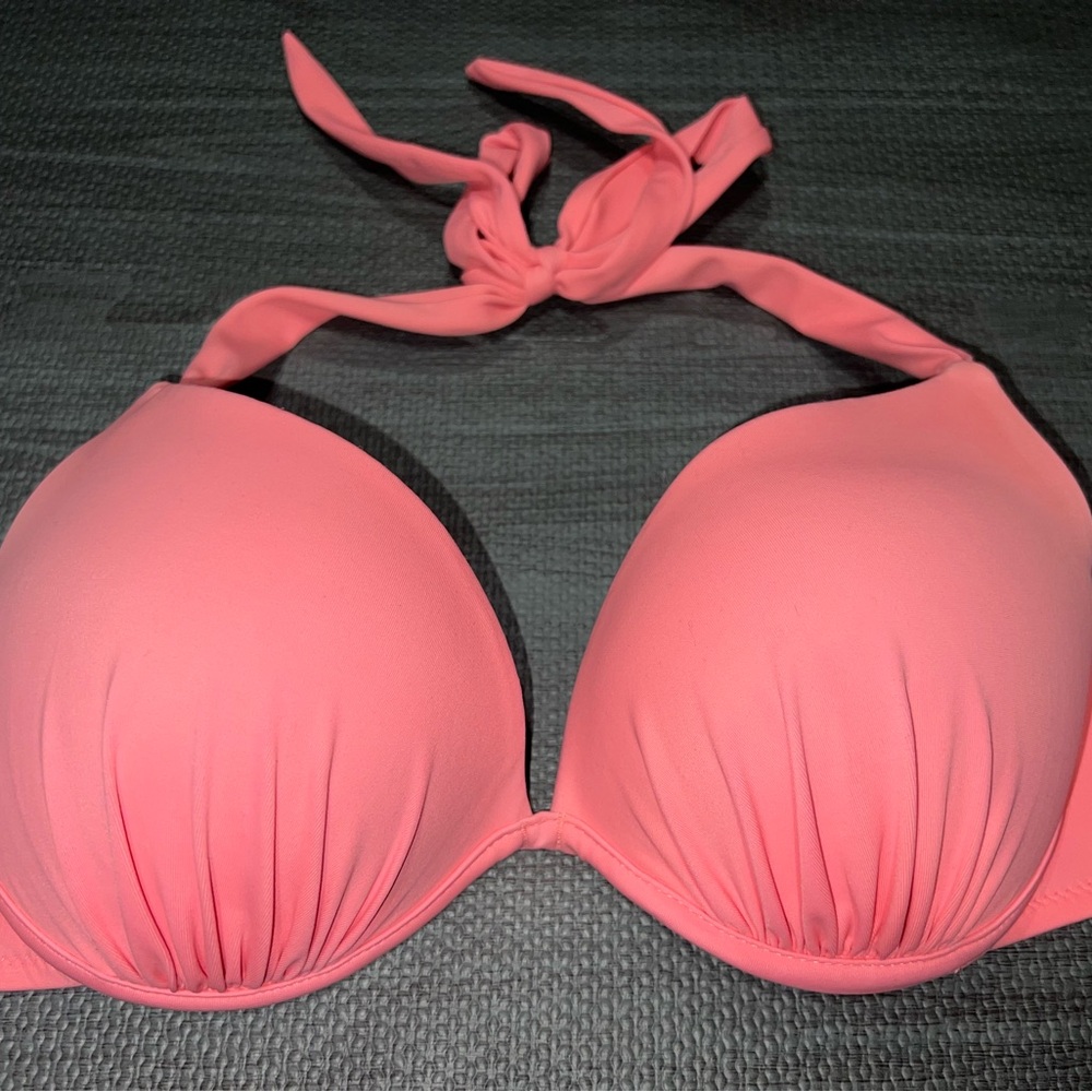 Victoria’s secret Pink Halter Bikini Top